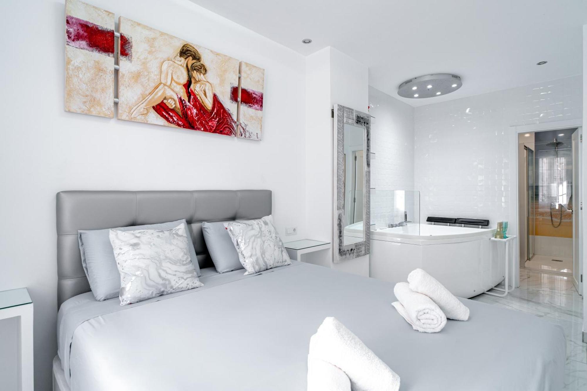 Blue Horizon Luxury Apartment 内尔哈 外观 照片