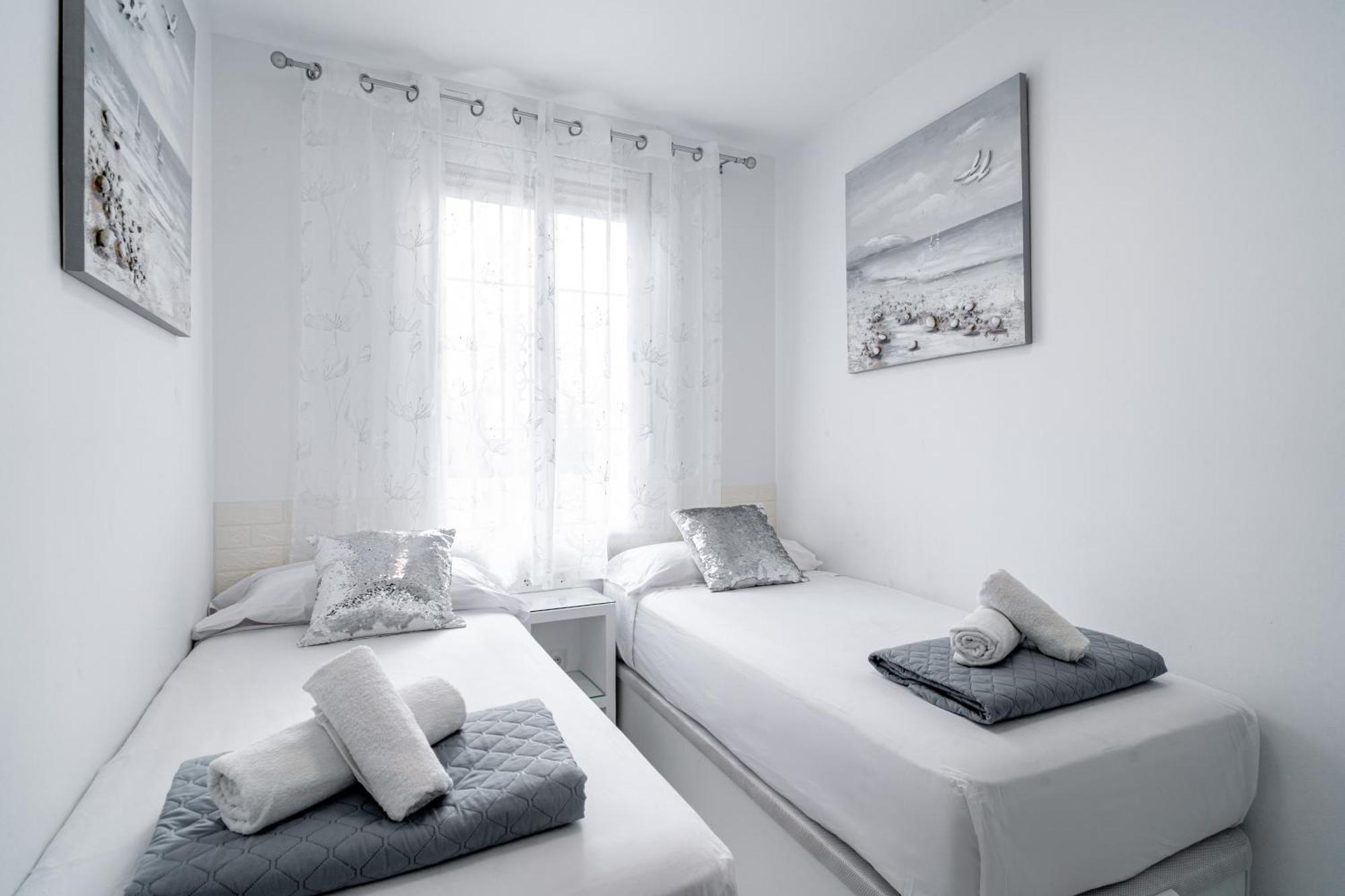 Blue Horizon Luxury Apartment 内尔哈 外观 照片