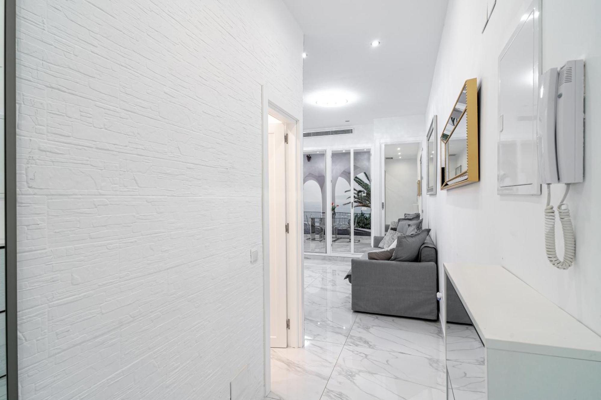 Blue Horizon Luxury Apartment 内尔哈 外观 照片