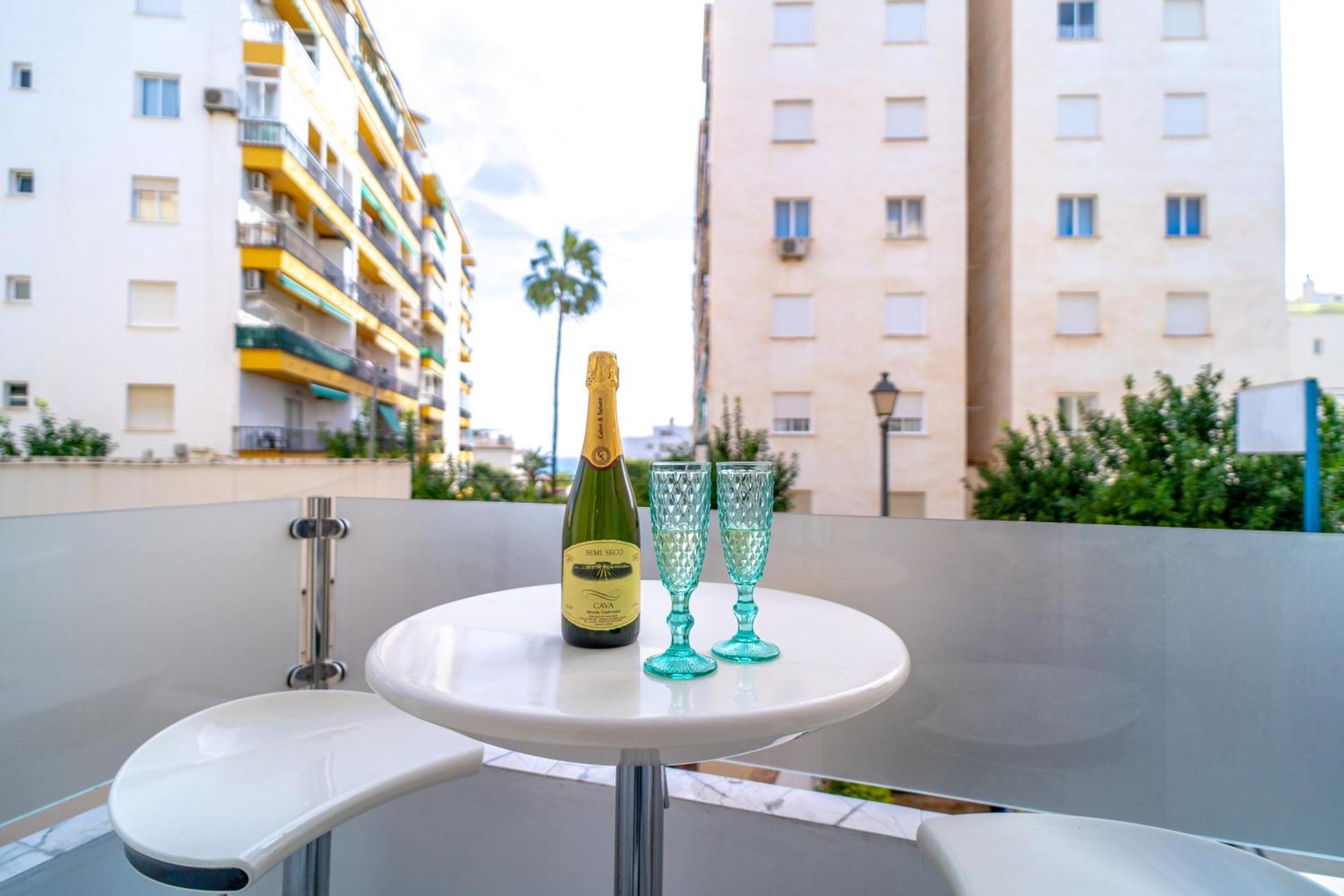 Blue Horizon Luxury Apartment 内尔哈 外观 照片