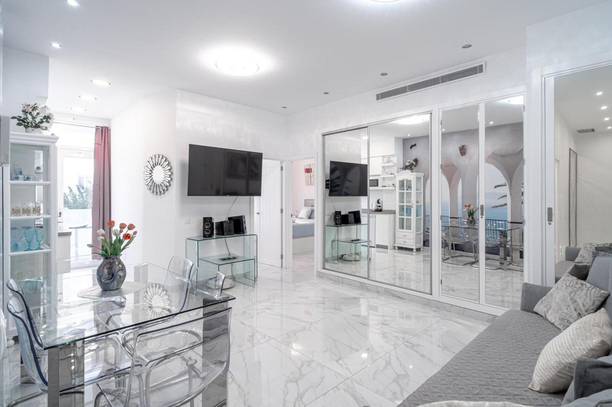 Blue Horizon Luxury Apartment 内尔哈 外观 照片